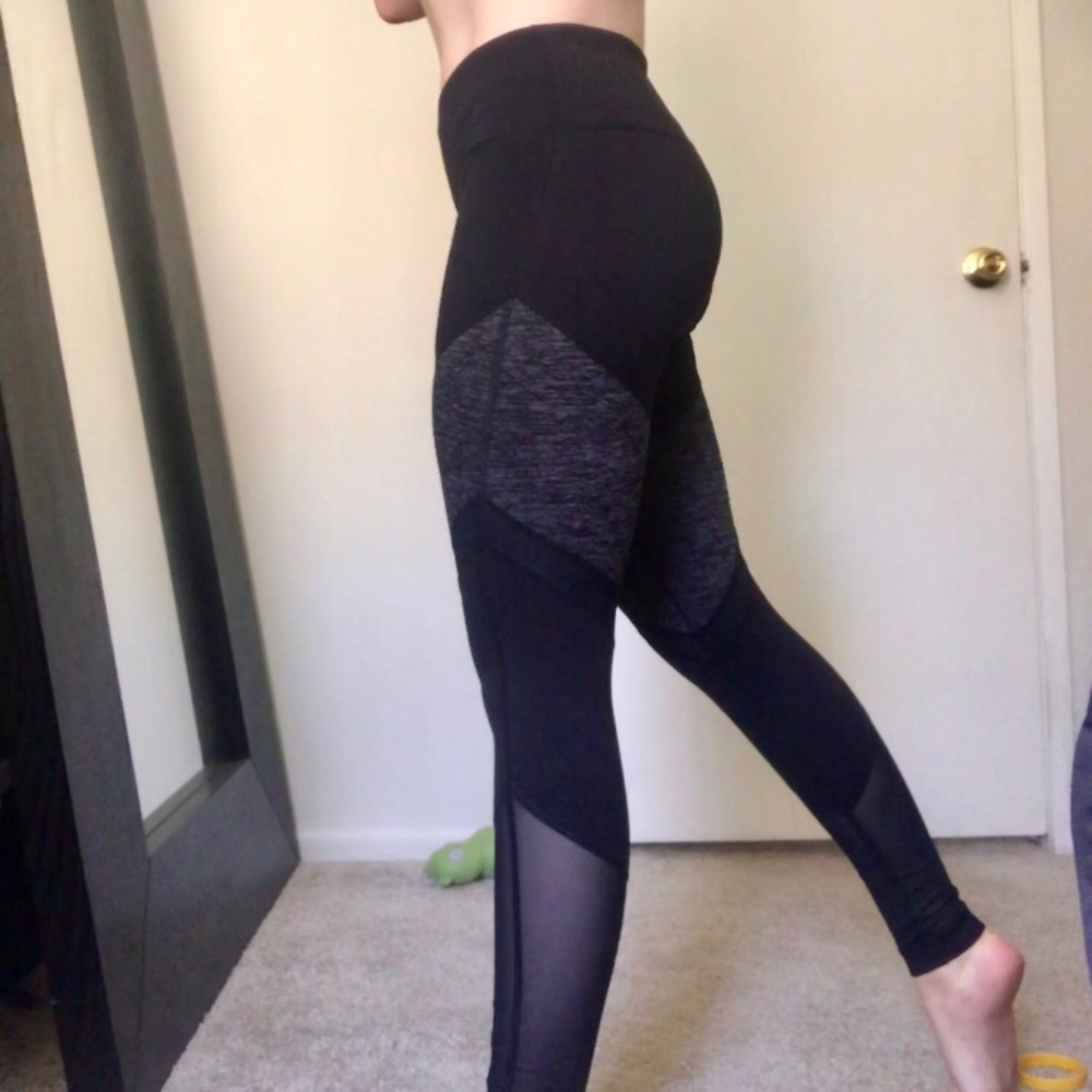 Yogalicious color block leggings
